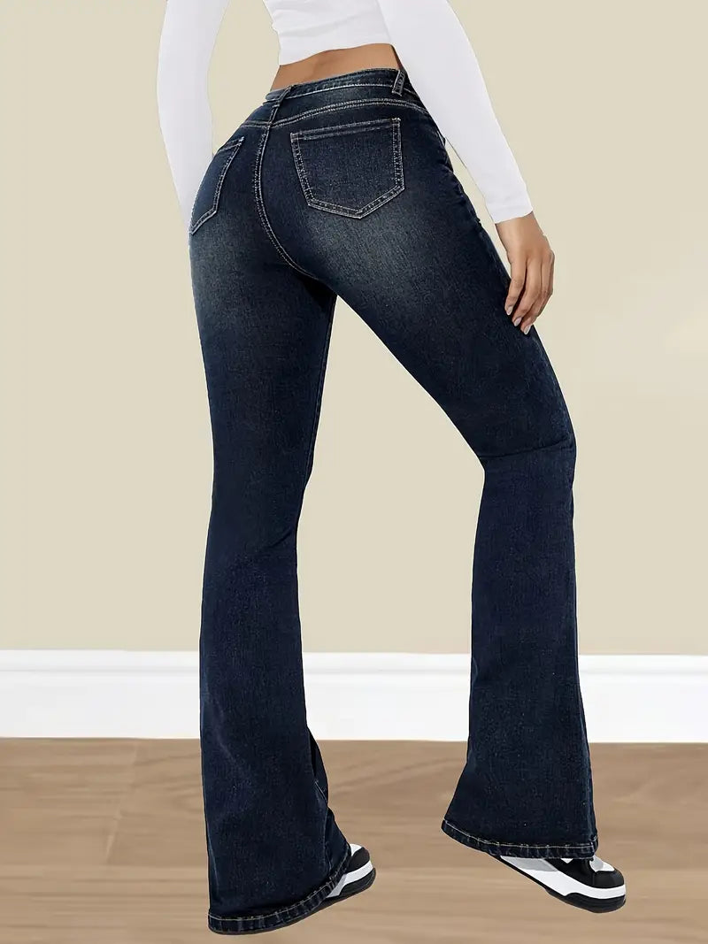 Nancy | Casual Slim-Fit Flare Jeans